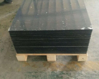 Feuille acrylique de couleur noire